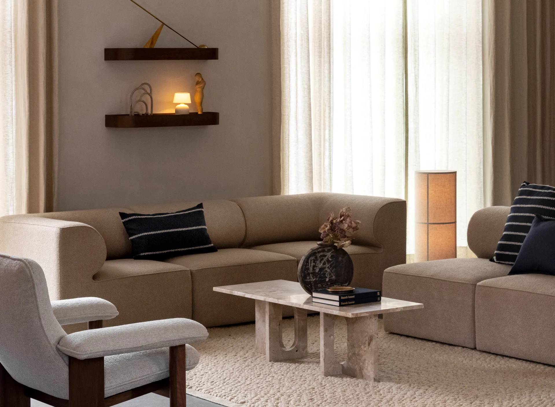 Lampe sur pied Hashira, Raw Audo Copenhagen