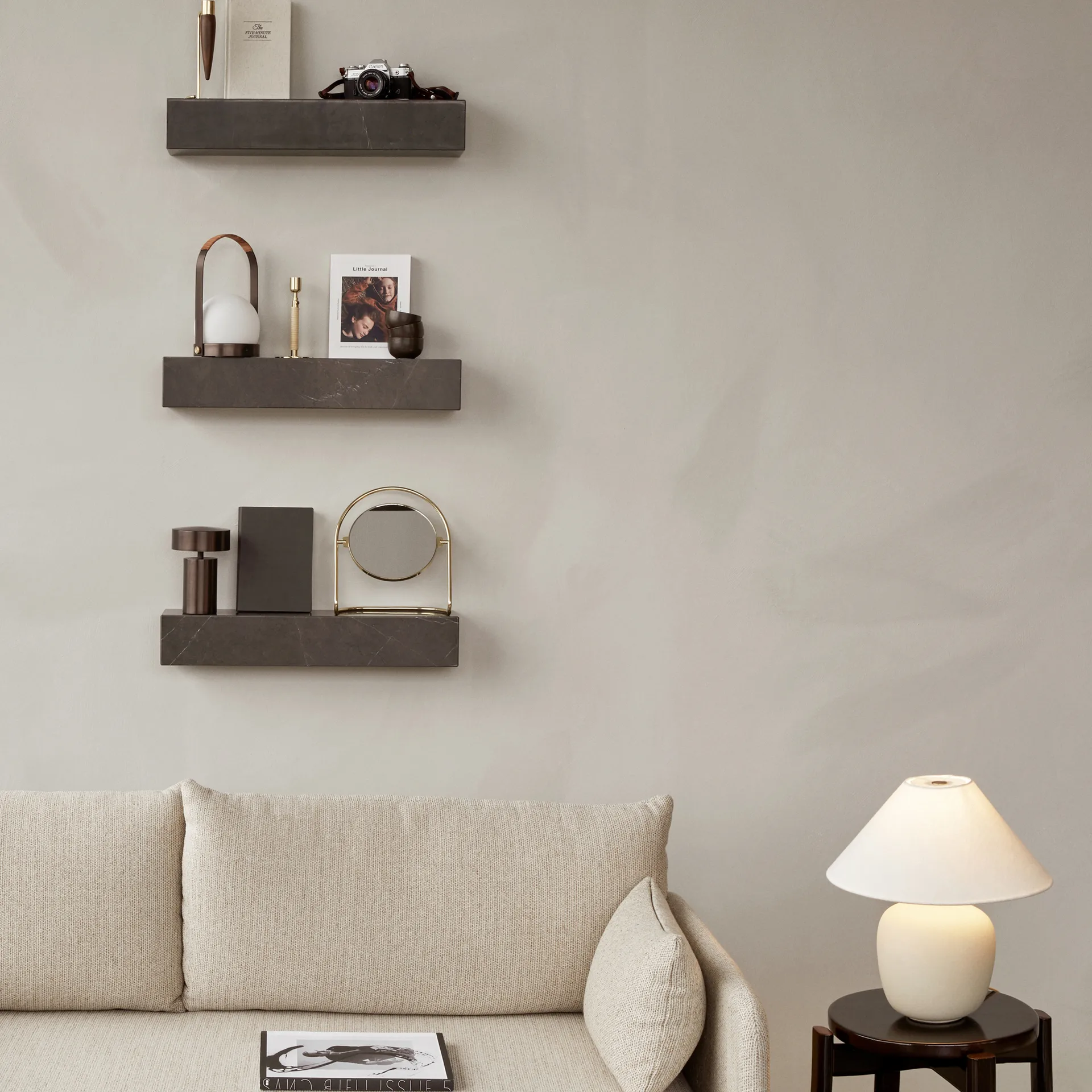 Miroir de table Nimbus 25 cm, Laiton poli Audo Copenhagen