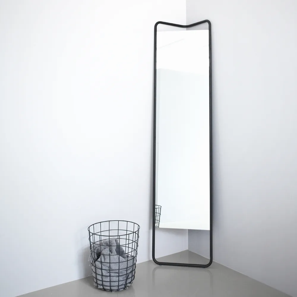 Miroir plein pied Kaschkasch, blanc Audo Copenhagen