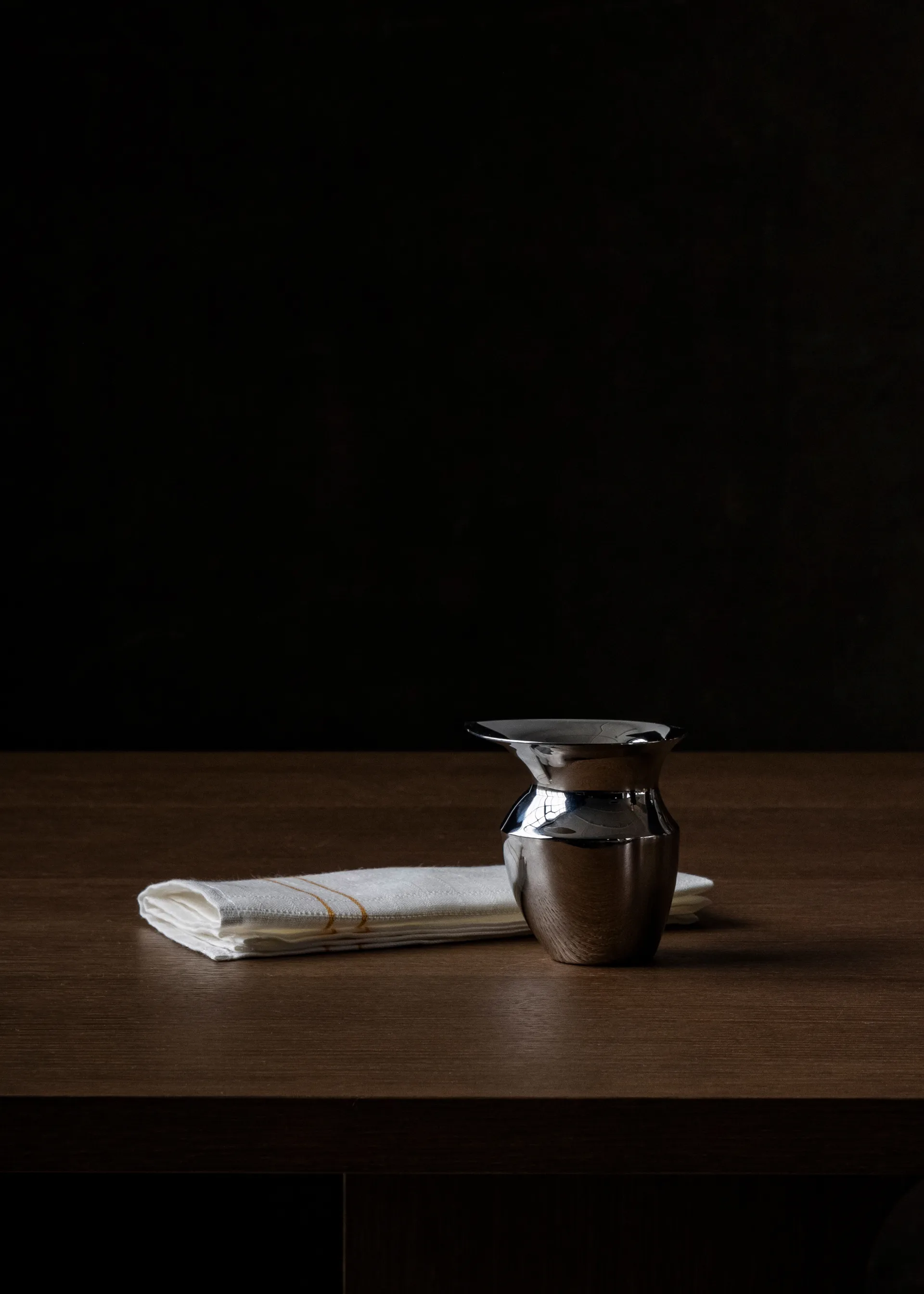 Pichet Etruscan 10 cm, Acier inoxydable Audo Copenhagen