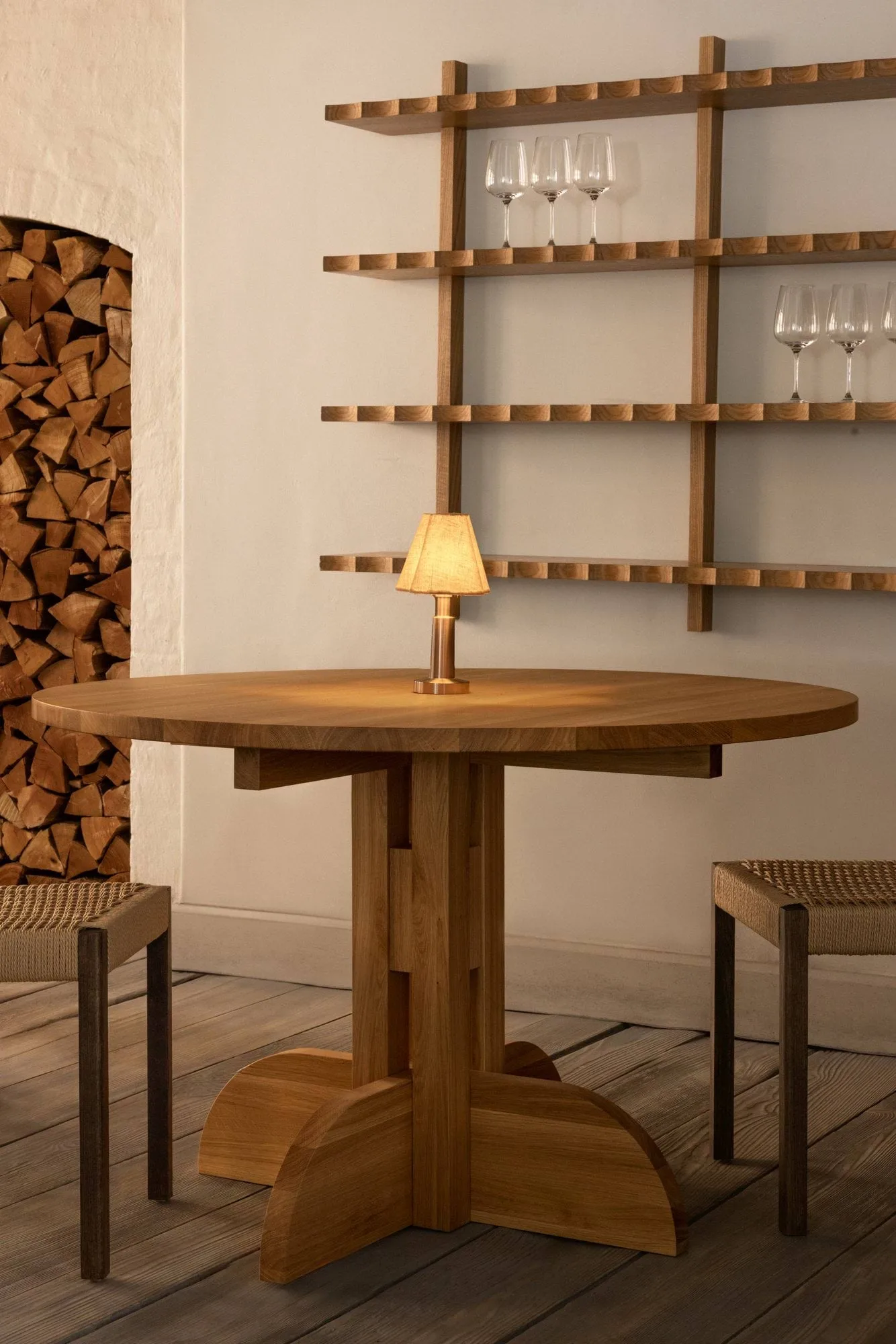 Puffin Dining Table - chêne plaqué naturel, Chêne naturel, Ø120 cm Audo Copenhagen
