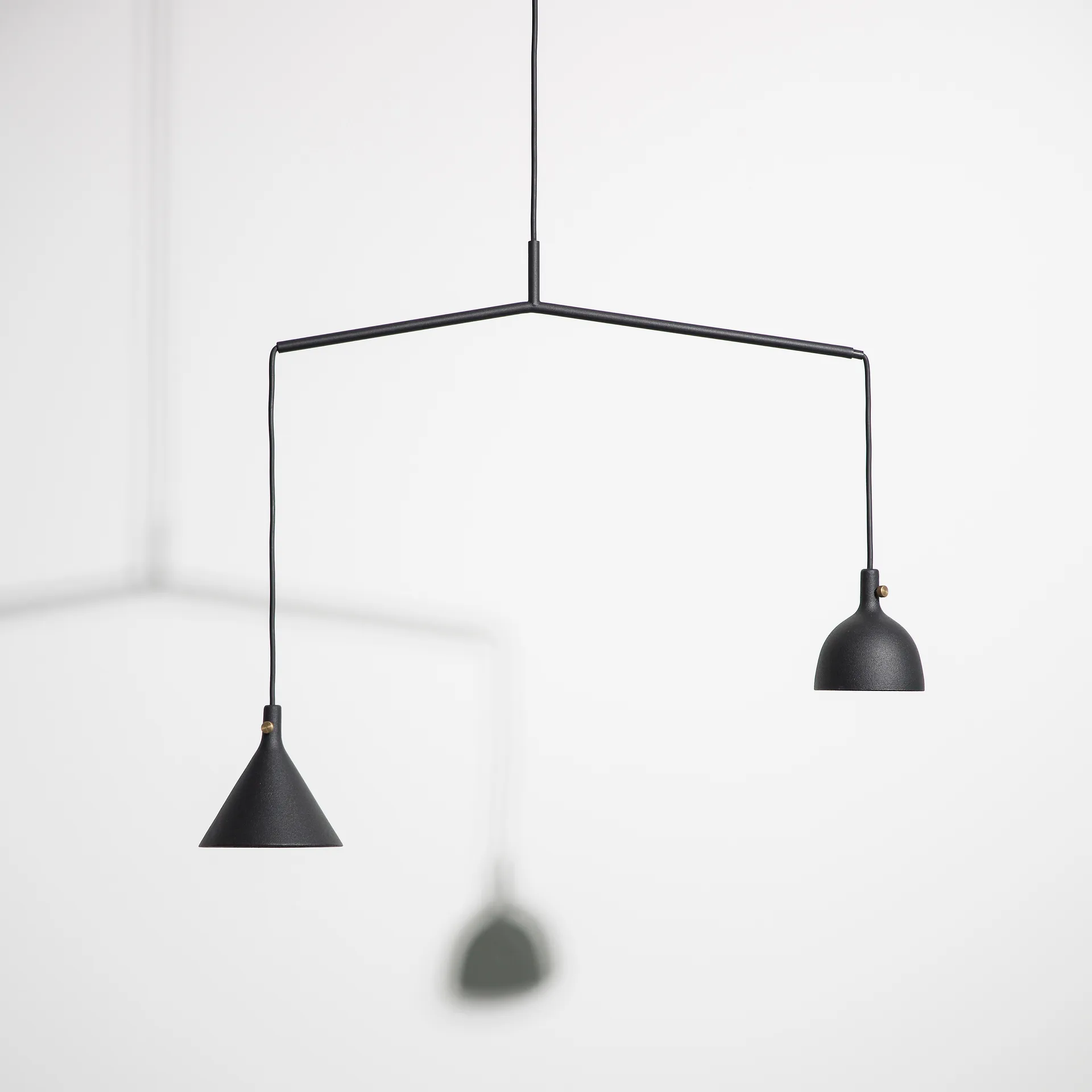 Suspension Cast shape 4, Noir Audo Copenhagen