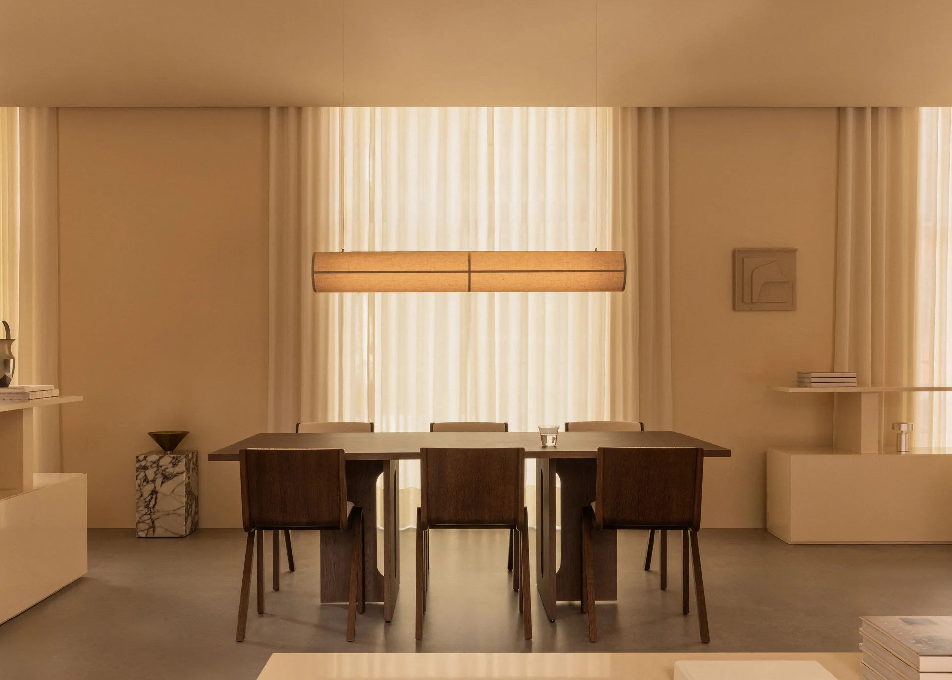 Suspension Hashira Linear, Raw Audo Copenhagen