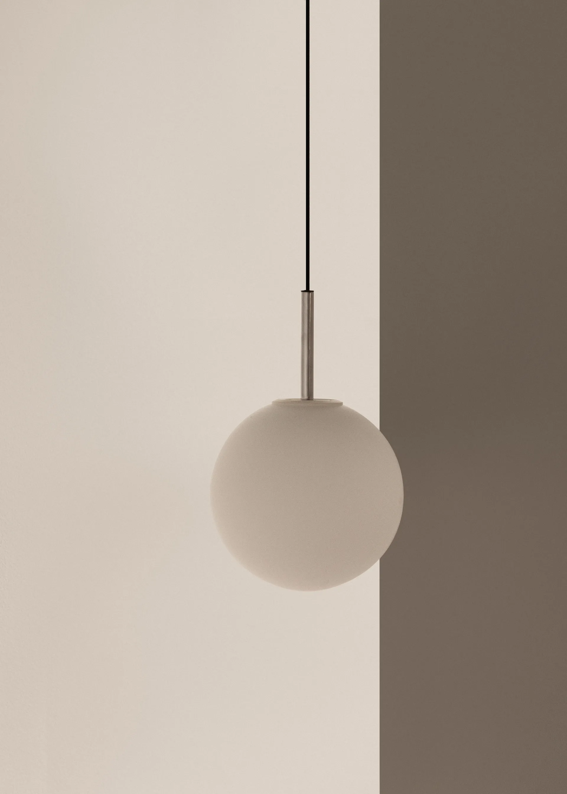 Suspension TR Bulb, Polished steel Audo Copenhagen