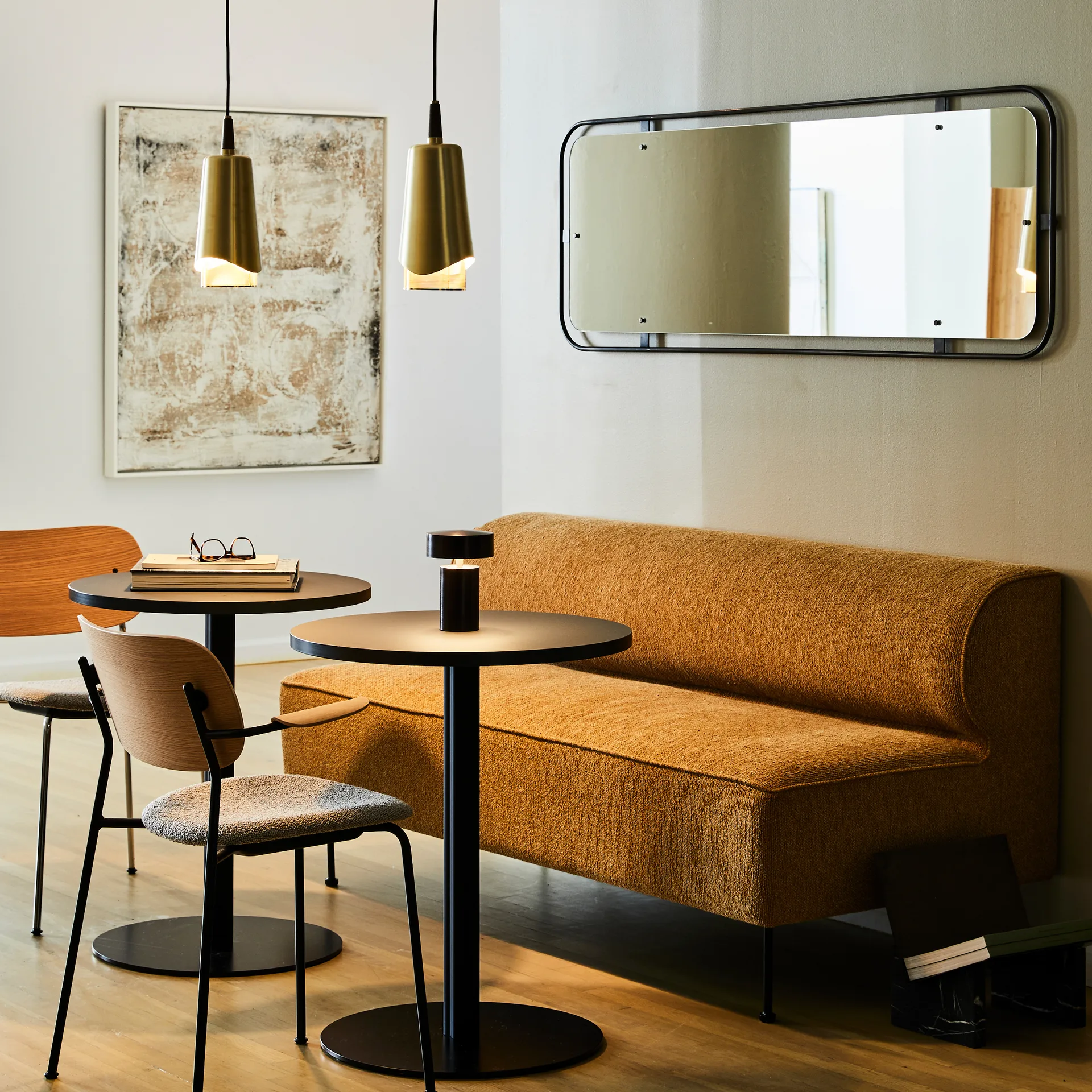 Suspension Umanoff, Polerad Laiton-noyer Audo Copenhagen