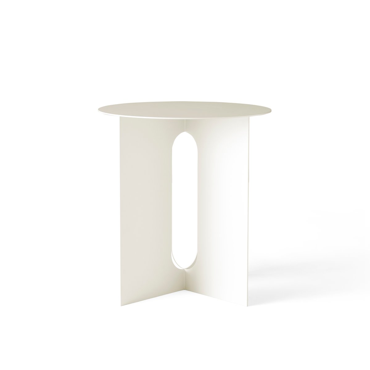 Audo Copenhagen / MENU Table d'appoint Androgyne, pieds en acier ivoire