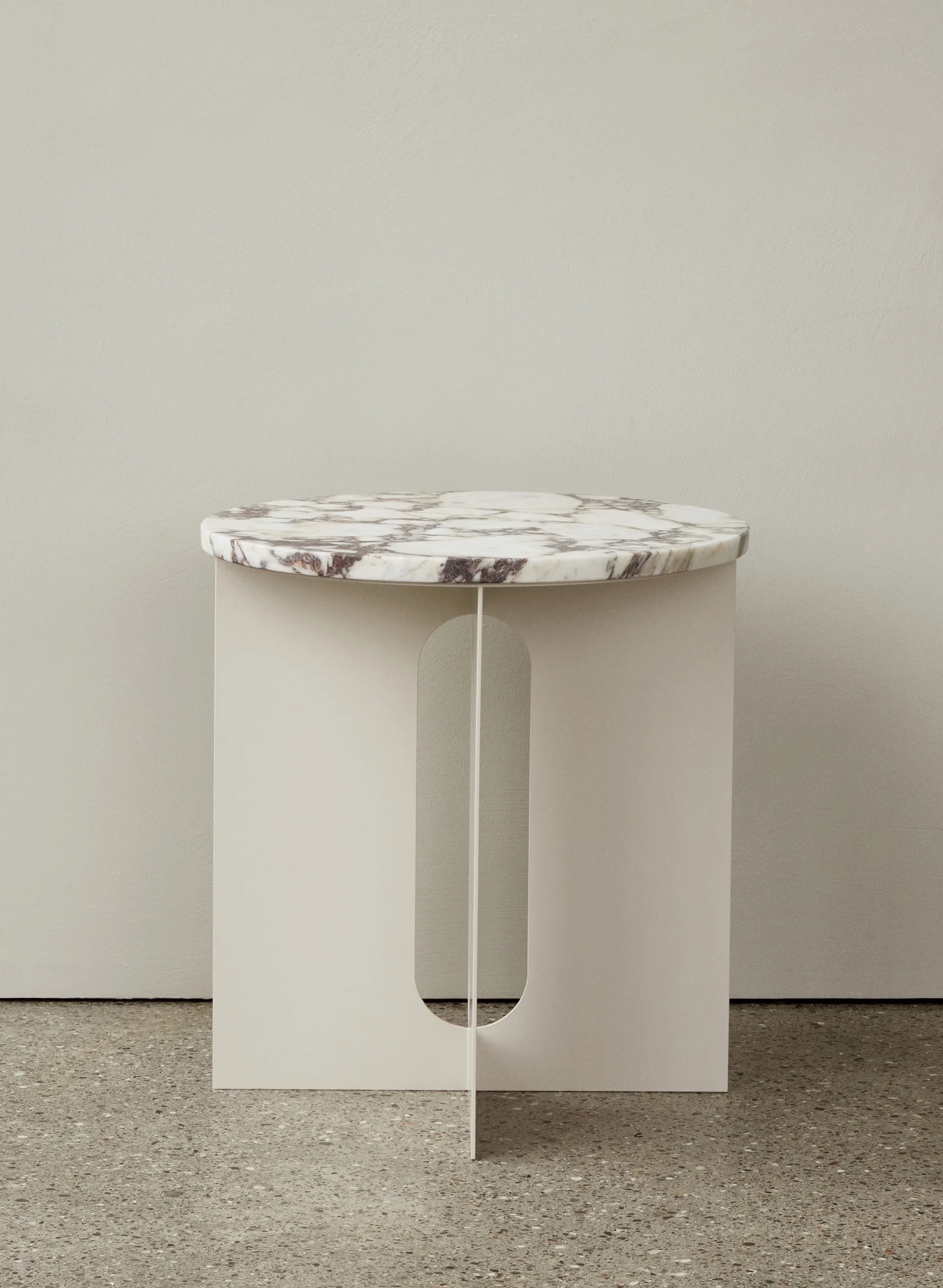 Table d'appoint Androgyne, plateau de table, Calacatta Viola, Ø65 cm Audo Copenhagen