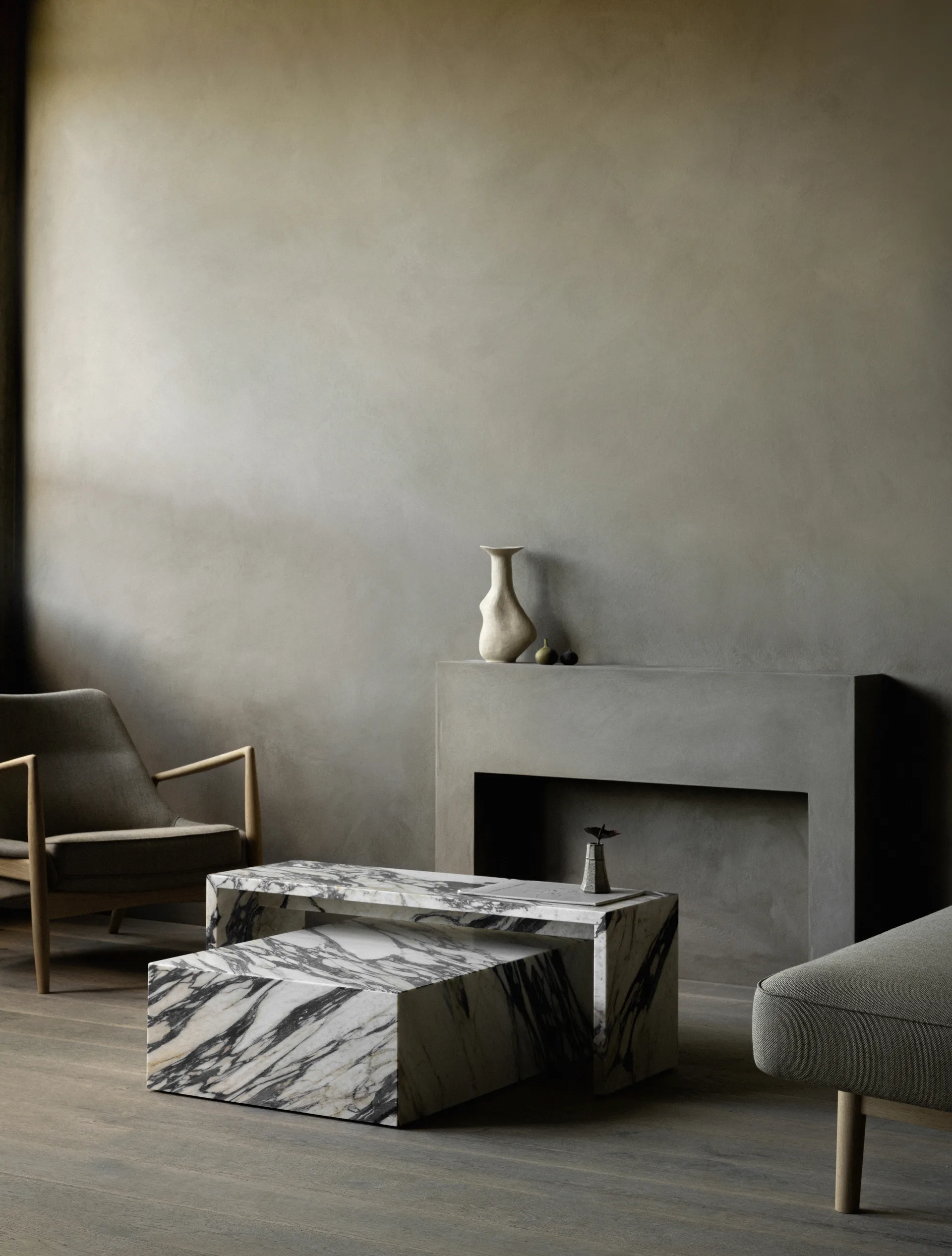 Table d’appoint Plinth Bridge, Calacatta Viola Audo Copenhagen