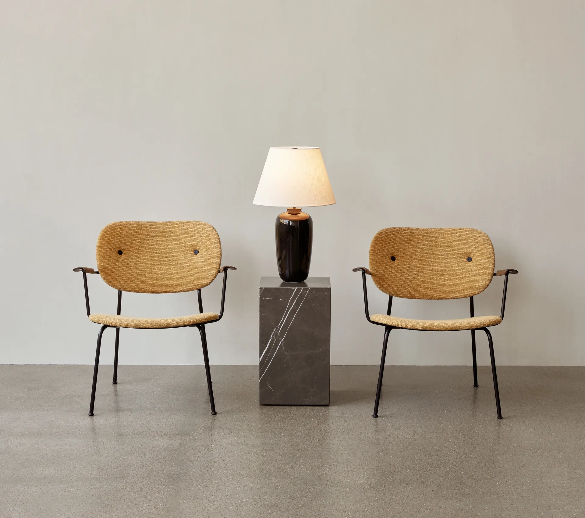 Table d’appoint Plinth tall 30x30x51 cm, Black Audo Copenhagen