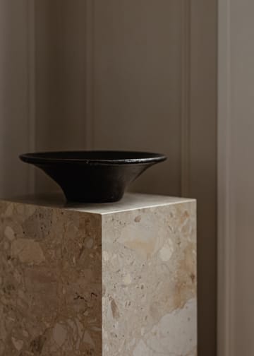 Table d’appoint Plinth tall 30x30x51 cm - Kunis Breccia - Audo Copenhagen