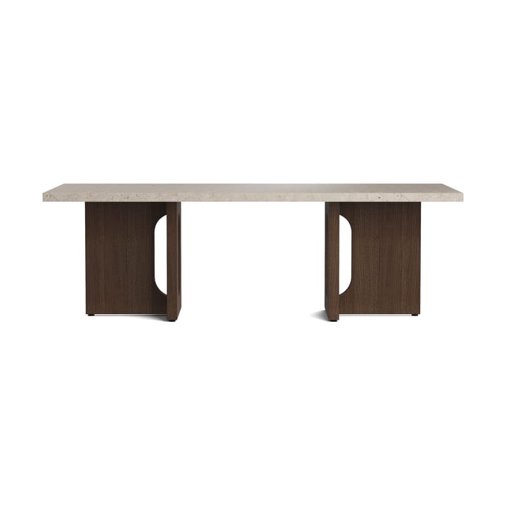 Table de salon Androgyne, sable/kunis breccia, structure en chêne lasuré foncé Audo Copenhagen