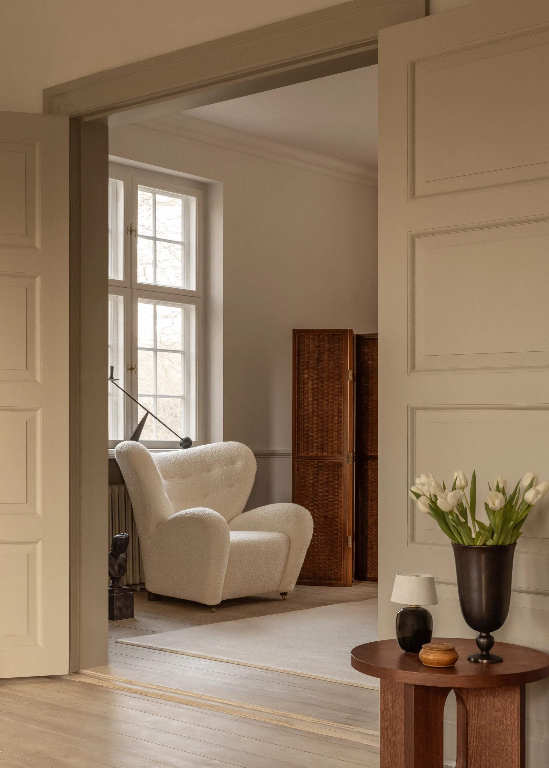 Vase Pavot, Bronzed aluminium Audo Copenhagen