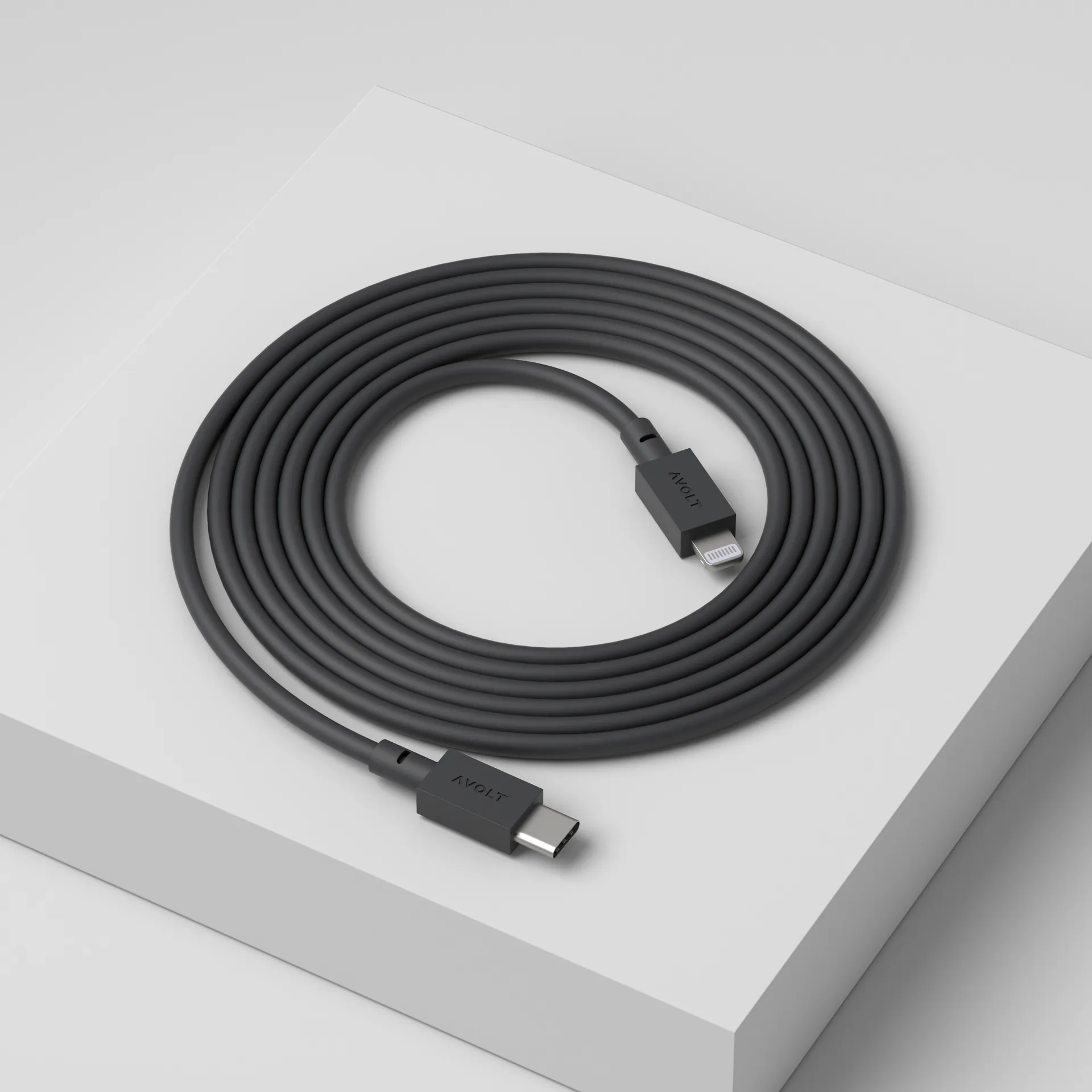 Cable 1 USB C vers Lightning câble de recharge 2m, Stockholm Black Avolt