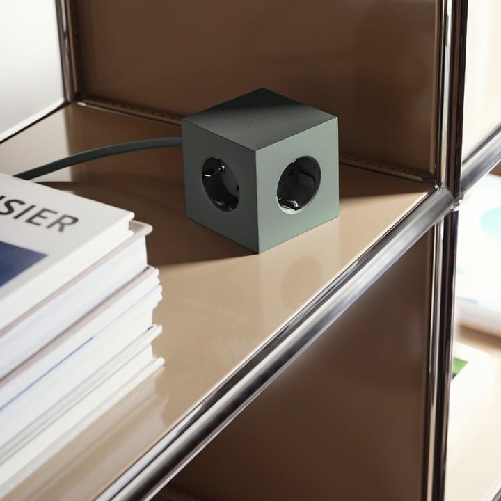 Prise Square 1, oak green Avolt
