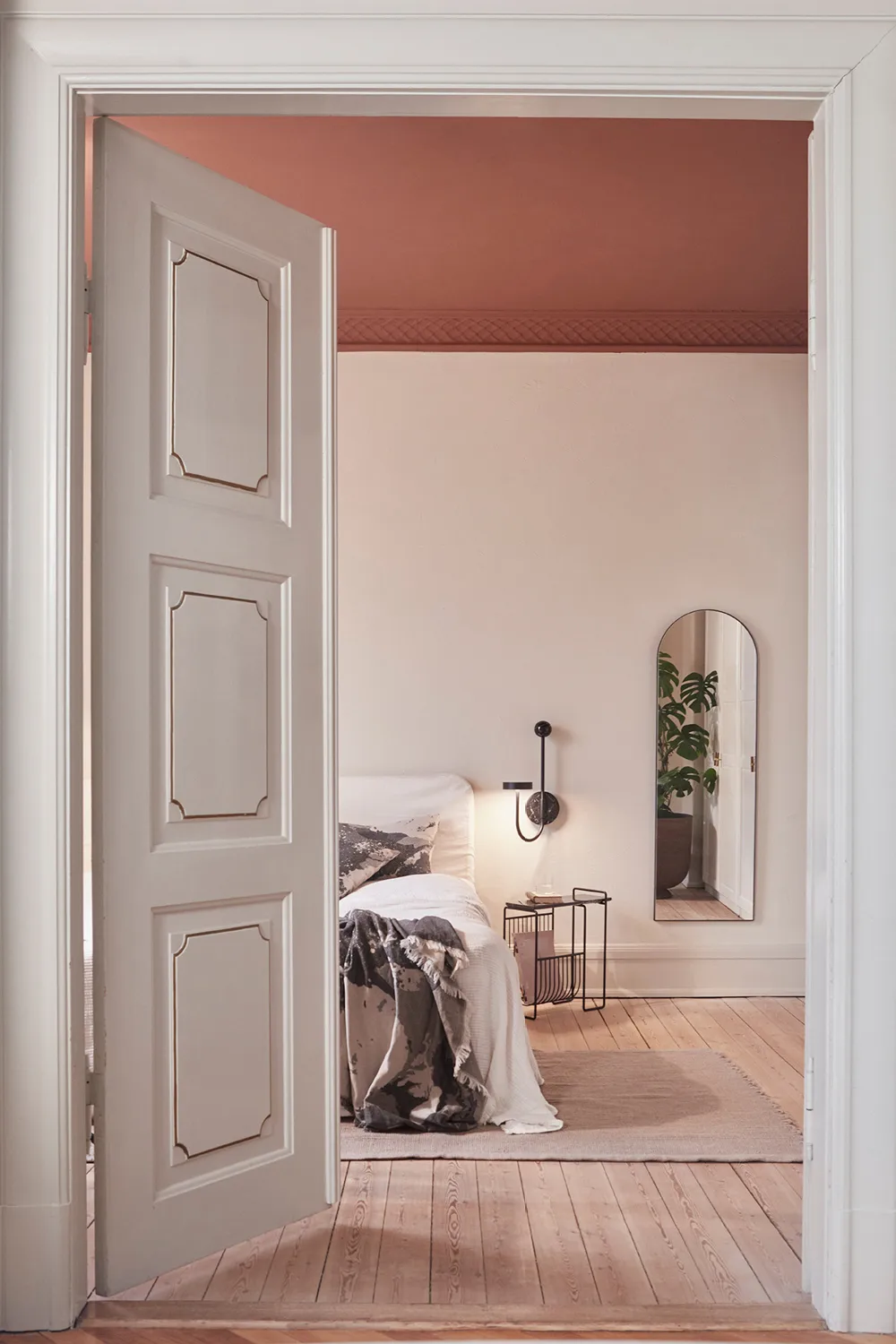 Miroir Arcus 115 cm, Noir AYTM