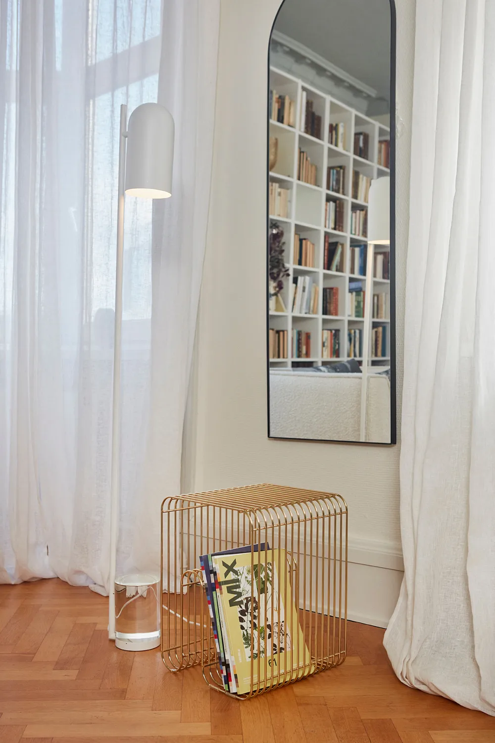 Miroir Arcus 140 cm, Noir AYTM