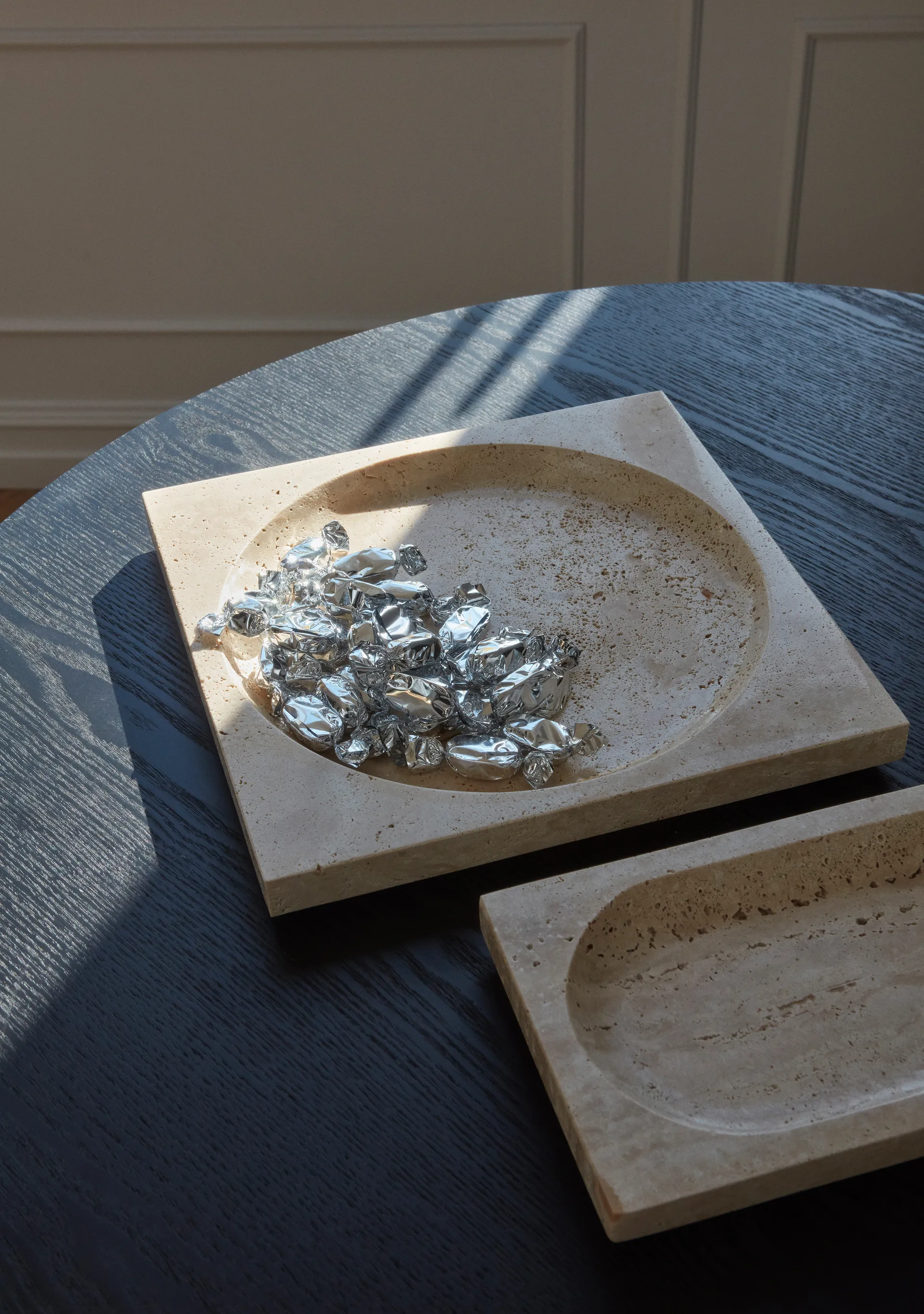Plat Regina travertin, 30x30 cm AYTM
