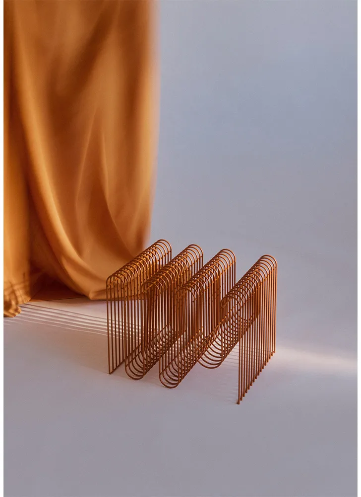 Porte-revues Curva, Amber AYTM