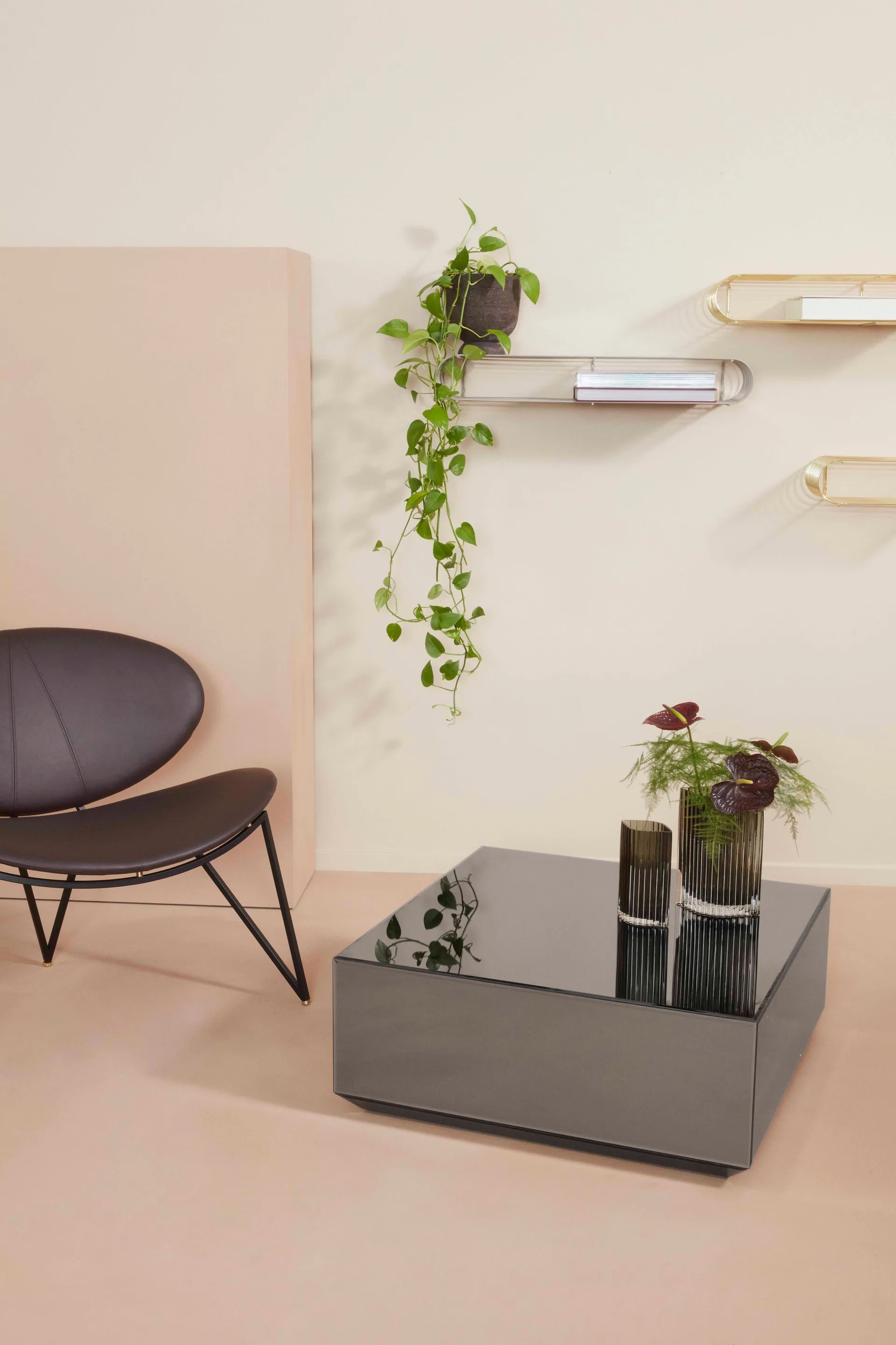 Table basse Speculum 80x80 cm, Noir AYTM