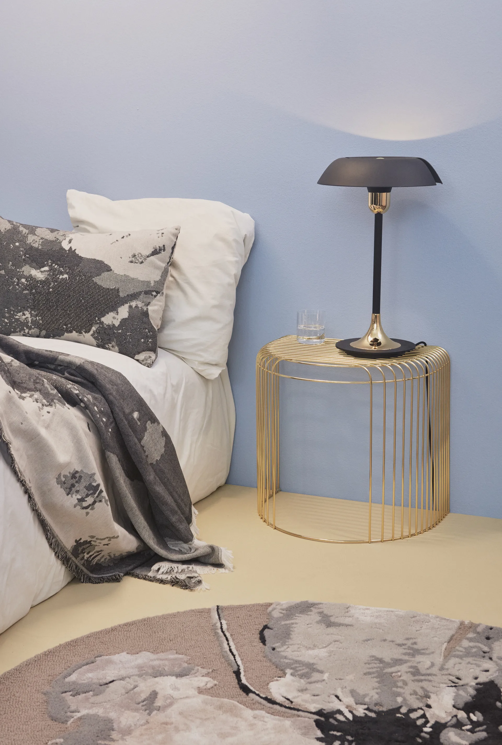 Table Curva 45 cm, Doré AYTM