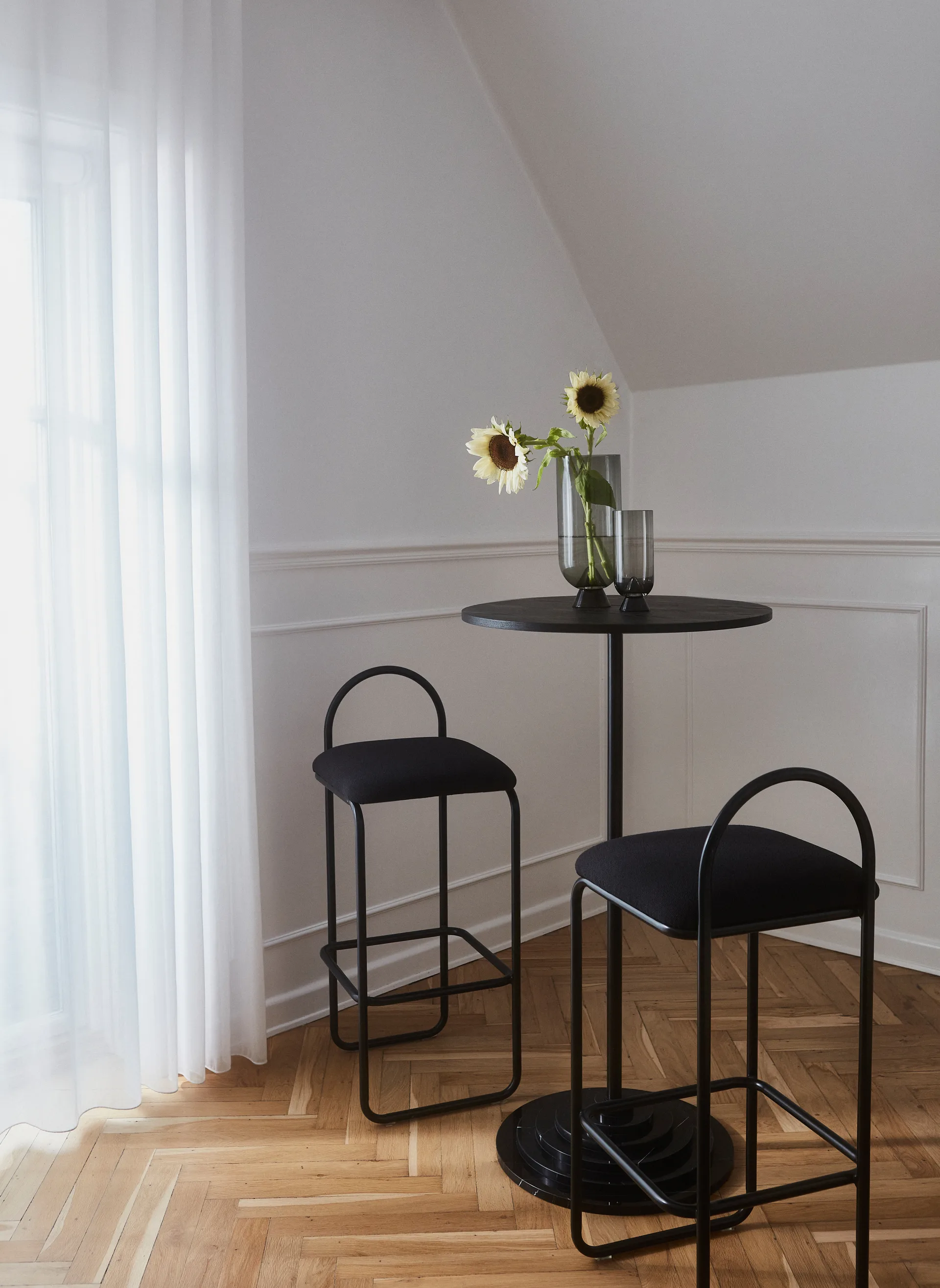 Tabouret de bar Angui bouclé, Anthracite AYTM