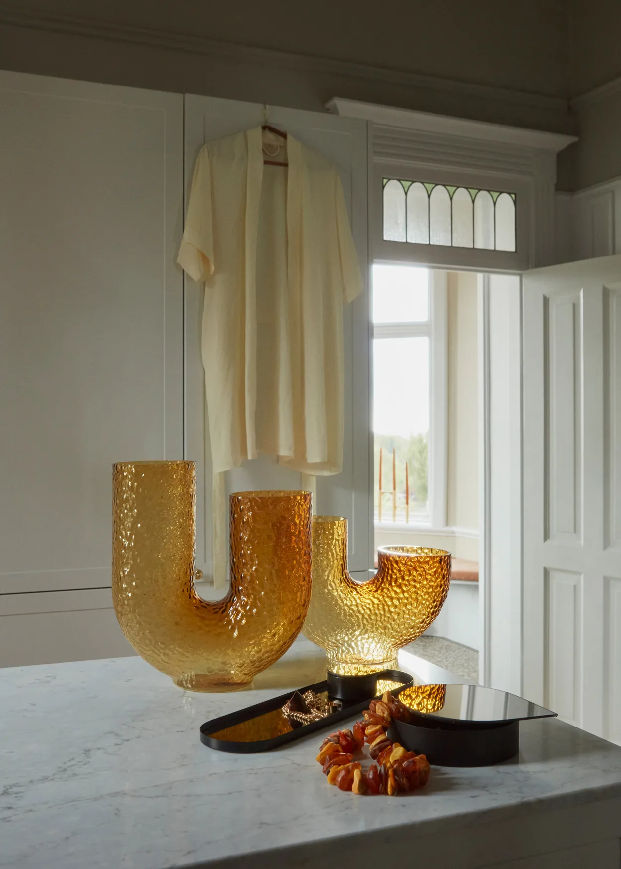 Vase Arura haut, Amber AYTM