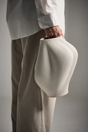 Vase Saltare - Cream, Ø17x35 cm - AYTM