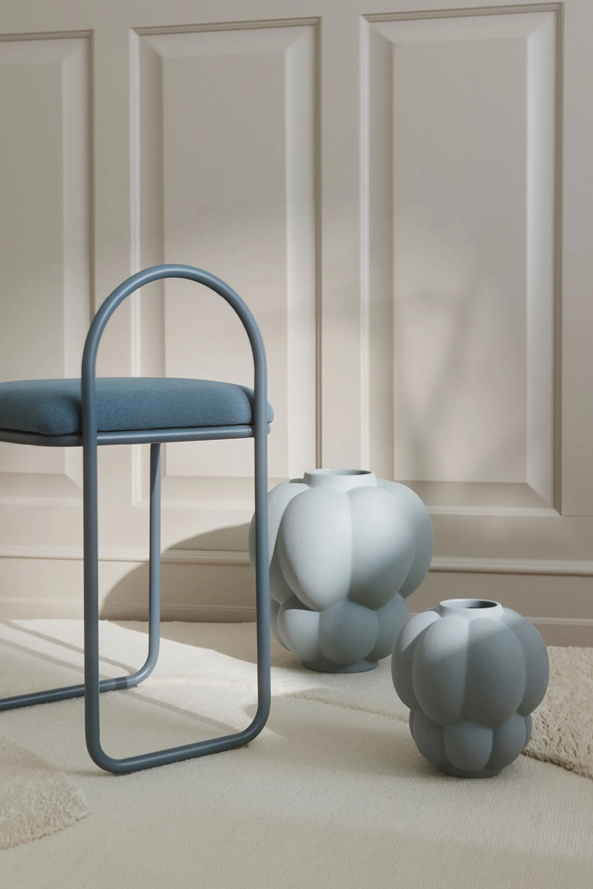 Vase Uva 22 cm, Pale mint AYTM