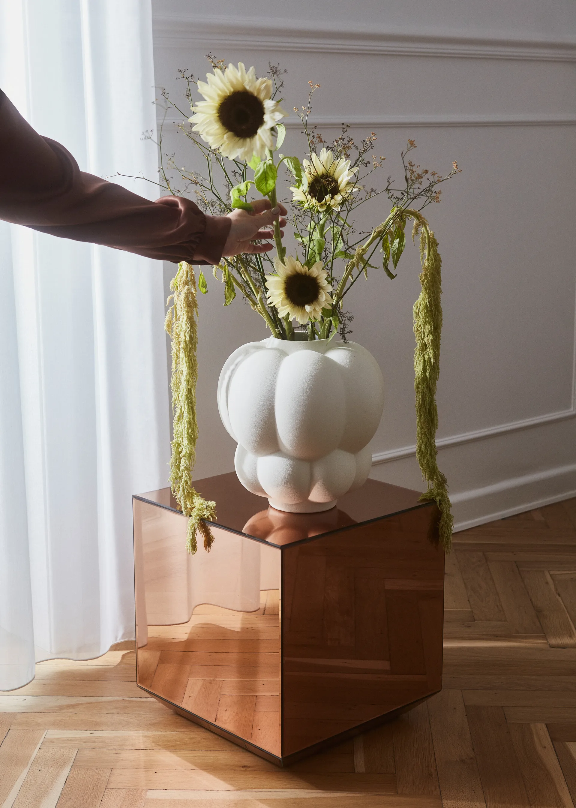 Vase Uva 28 cm, Cream AYTM