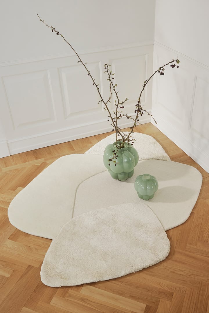 Vase Uva 35 cm, Pastel green AYTM