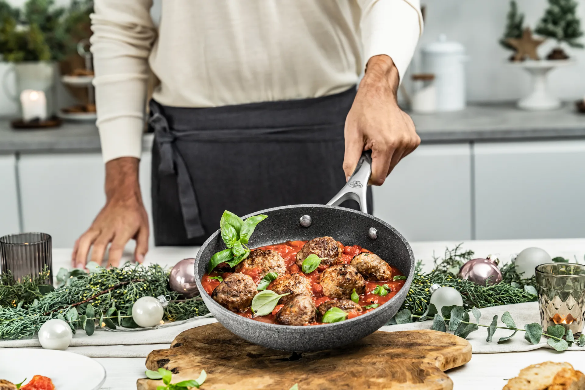 Marmite céramique antiadhésive Ledro avec couvercle en verre Ballarini, 24 cm Ballarini