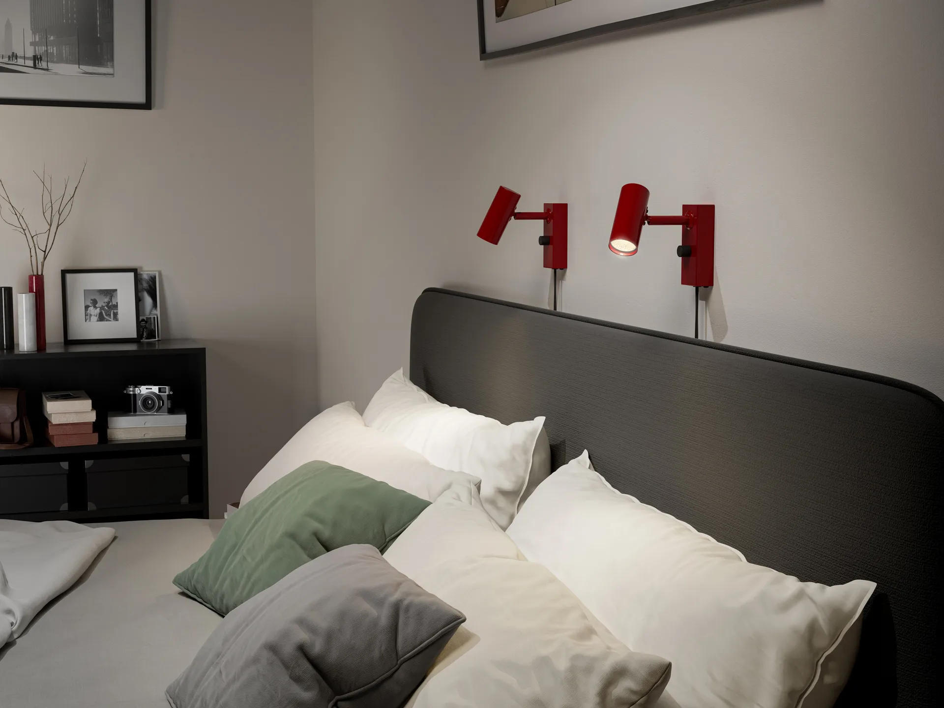 Applique murale Cato, Rouge rubis brillant-noir mat Belid