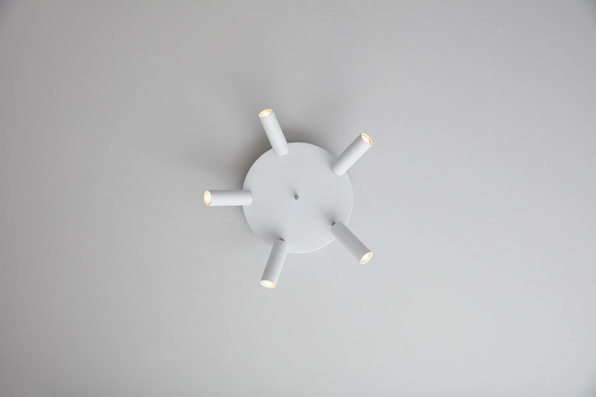 Lampe à suspension rond 5 spots Cato Slim, Blanc mat-LED Belid