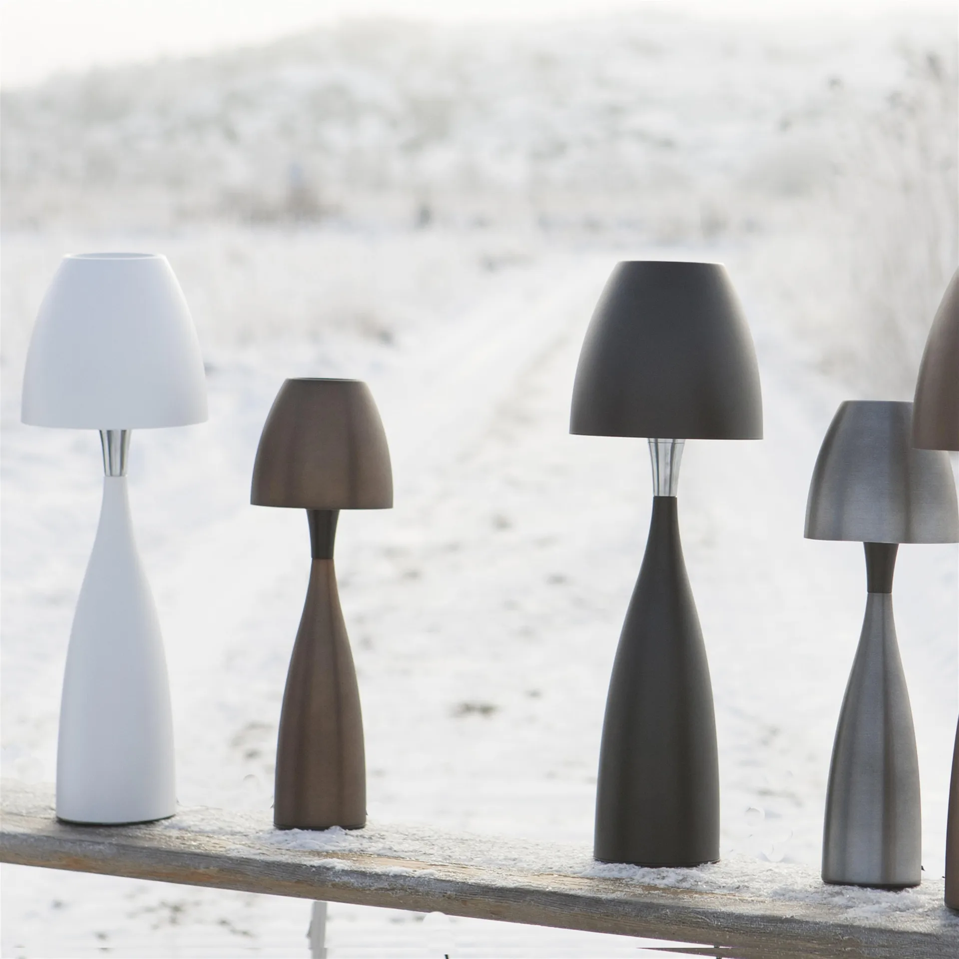 Lampe de table Anemon grand, Blanc opale Belid