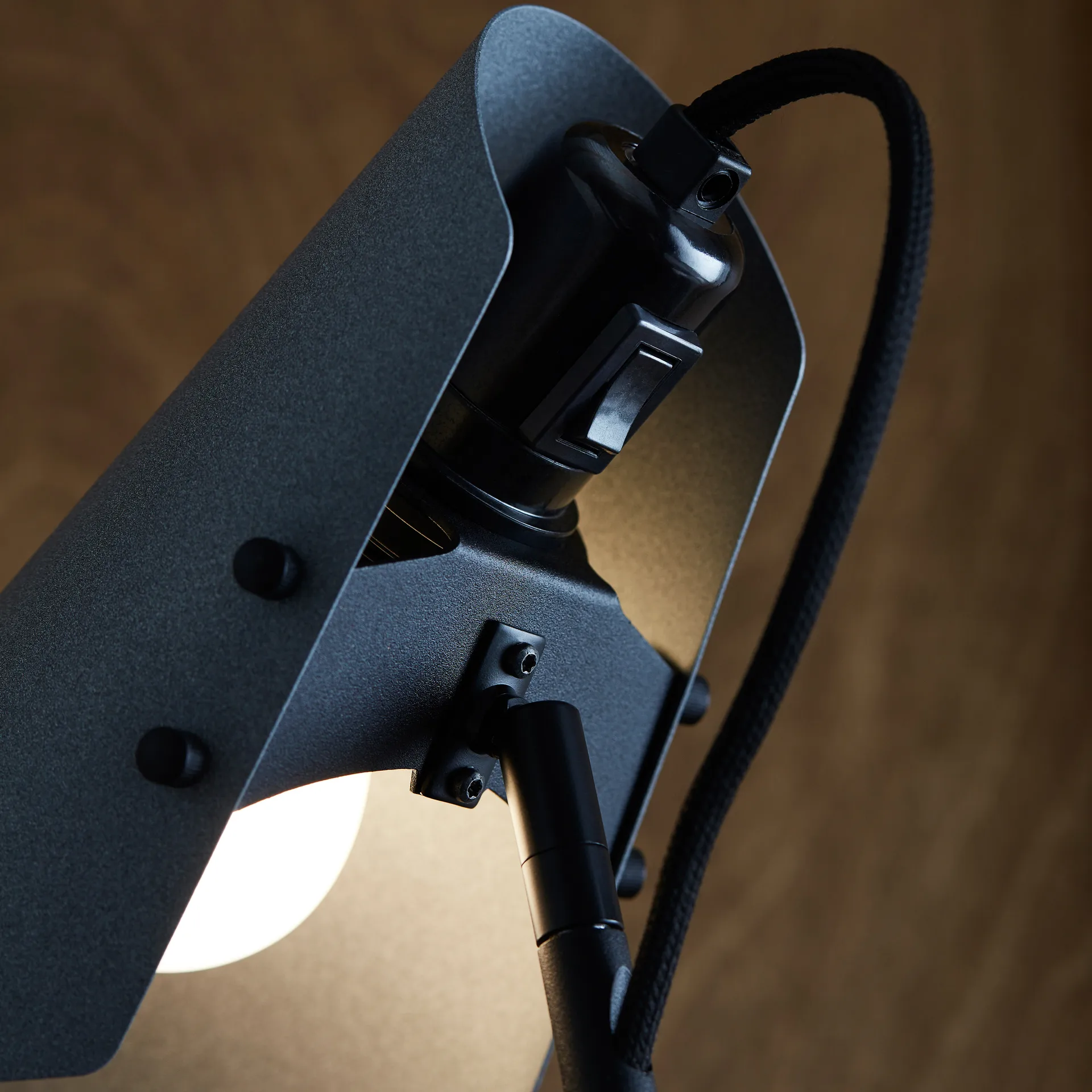 Lampe sur pied Vincent, Béton-noir Belid