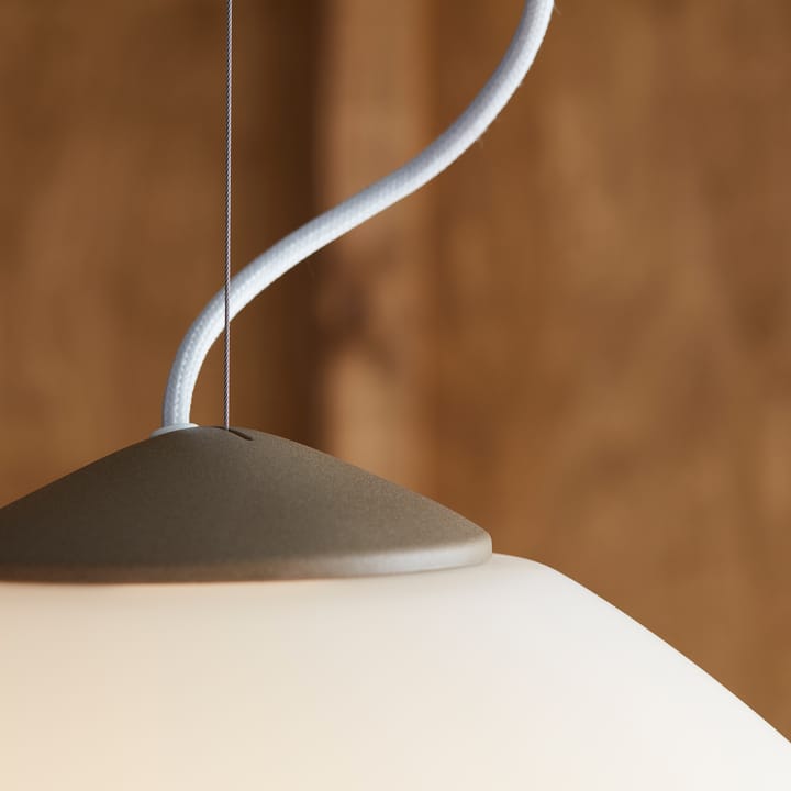 Suspension Ceres Ø40 cm, Sand-Verre opale Belid