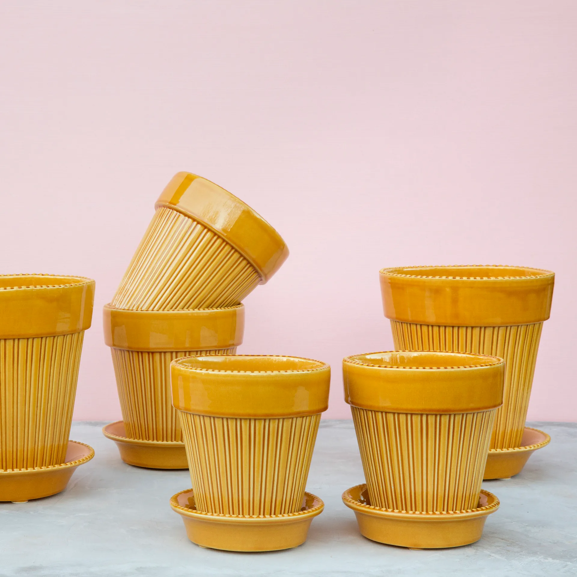 Cache-pot émaillé Simona Ø14 cm, Jaune Bergs Potter