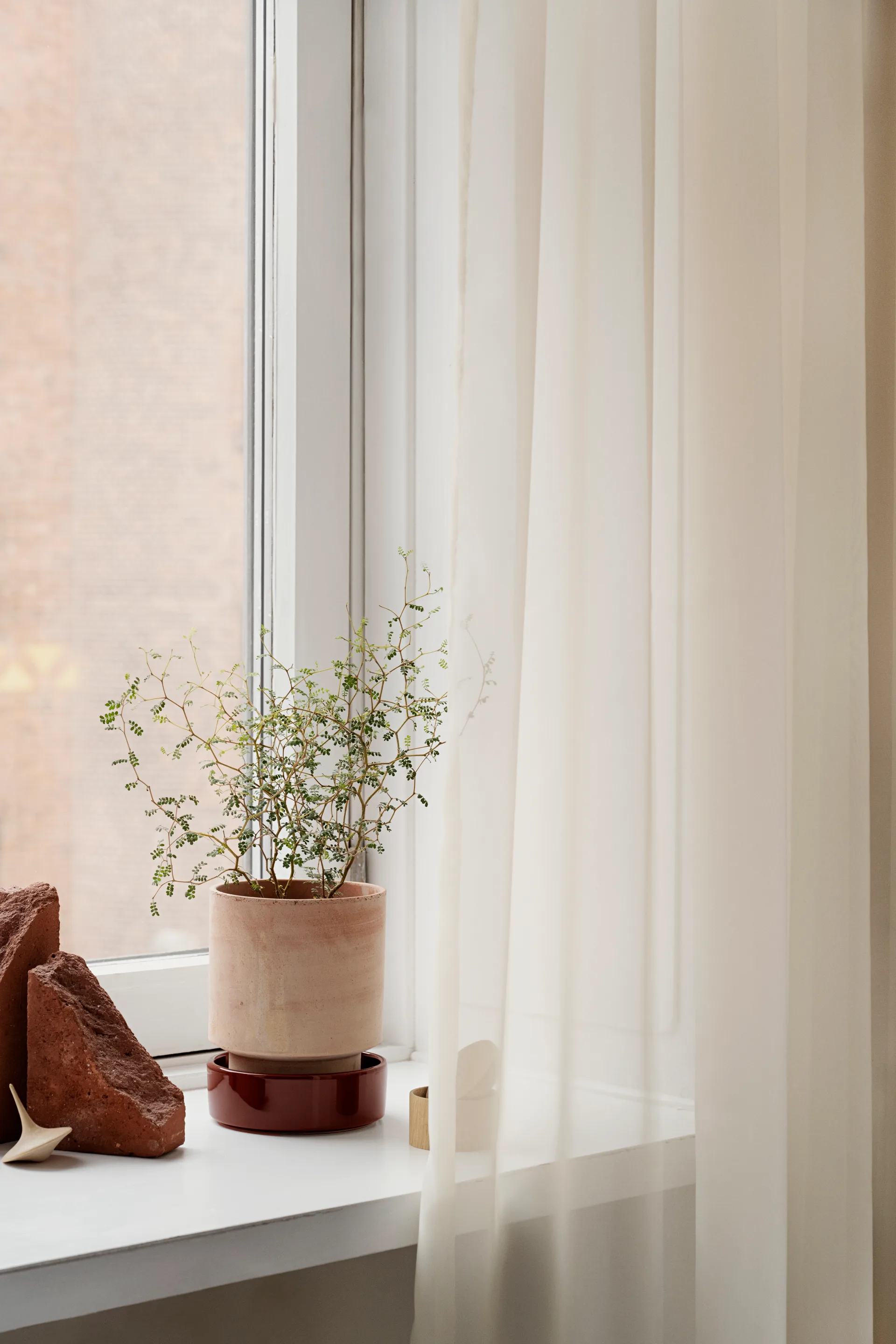 Pot Hoff, Ø14 cm, Raw Rosa-Deep Burgundy Bergs Potter