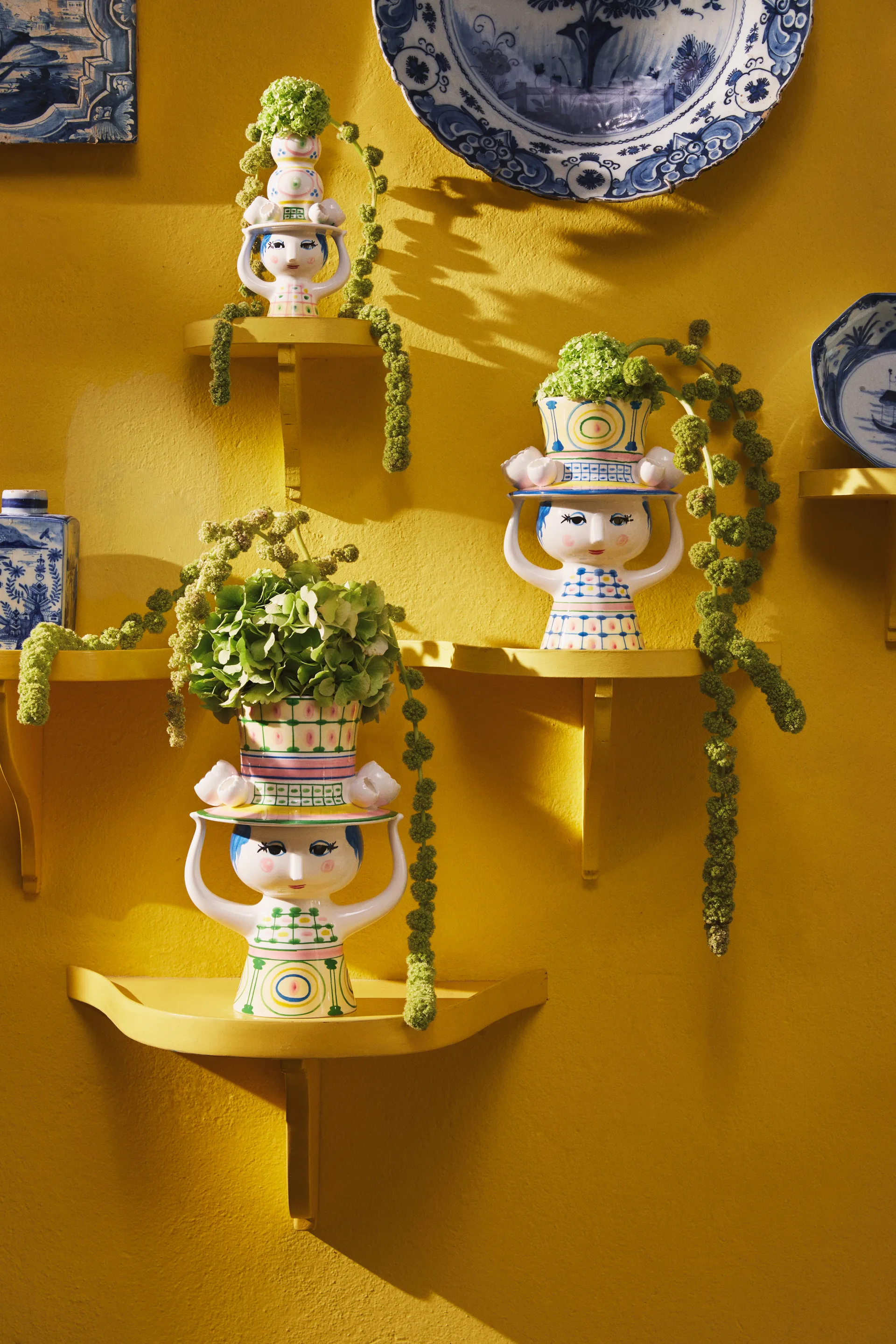 Bougeoir Lady with hat H16 cm, Rose Bjørn Wiinblad