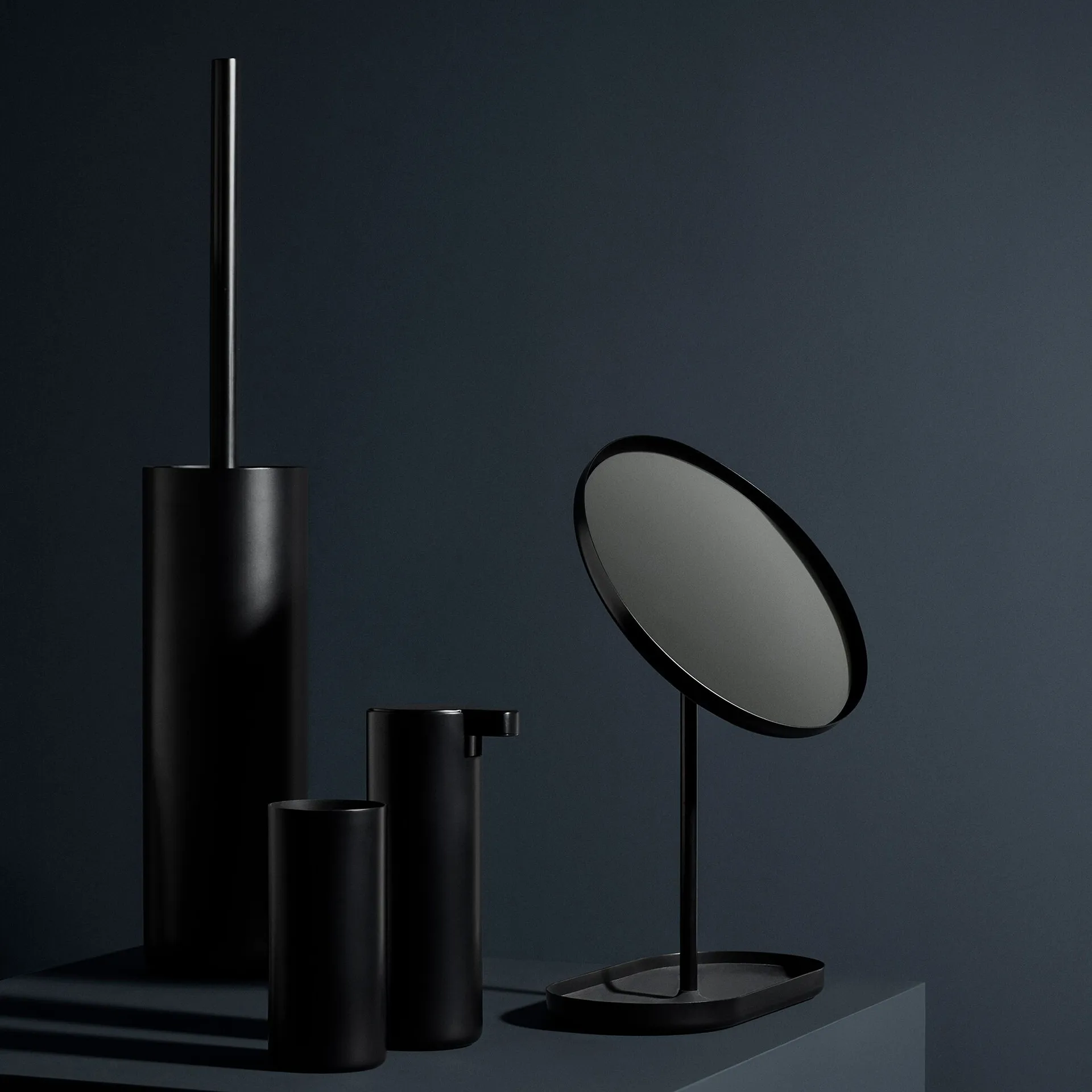 Distributeur de savon Modo, Noir blomus