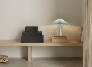 Lampe de table Taite - Desert sage, Ø36,5x31 cm - blomus