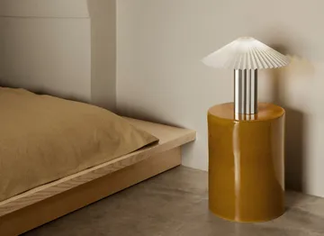 Lampe de table Taite - Lily white, Ø36,5x31 cm - blomus