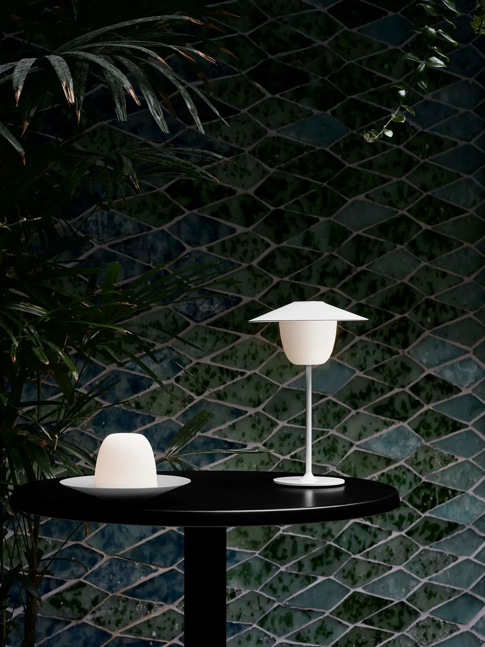 Lampe LED Ani Mobile 33 cm, Blanc blomus