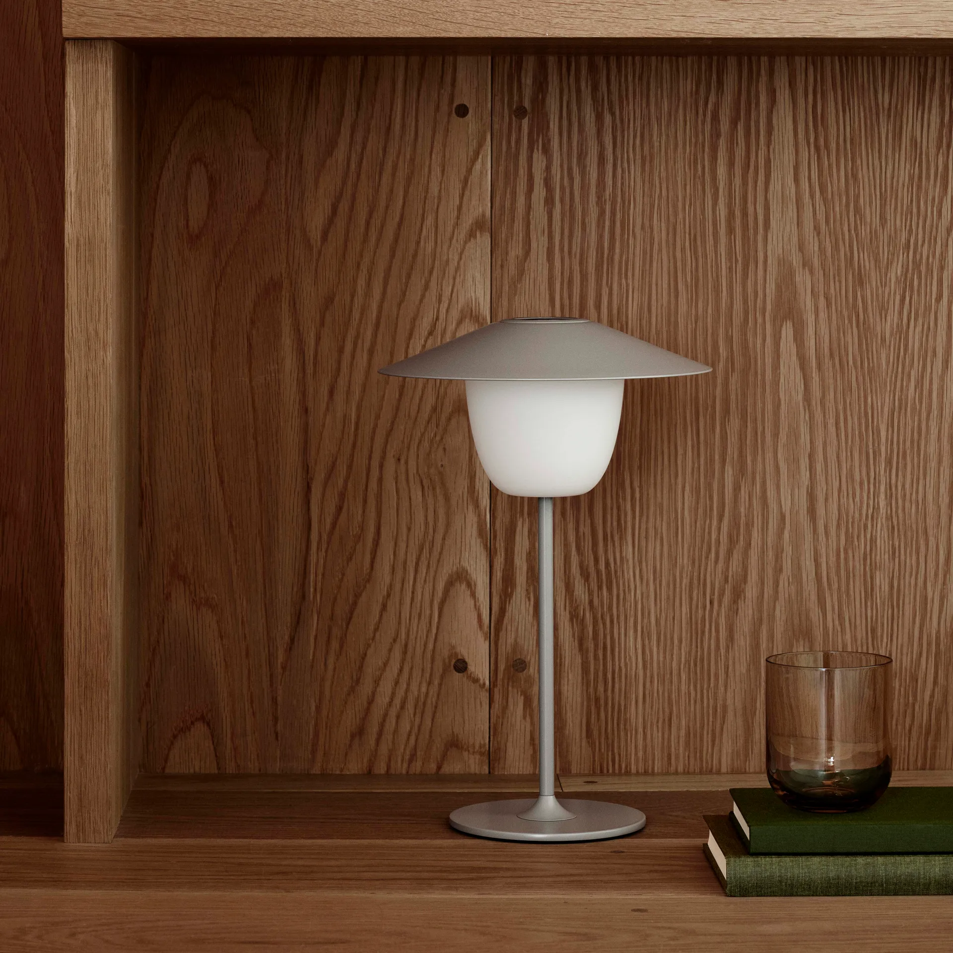 Lampe LED Ani Mobile 33 cm, Warm gray (gris foncé) blomus