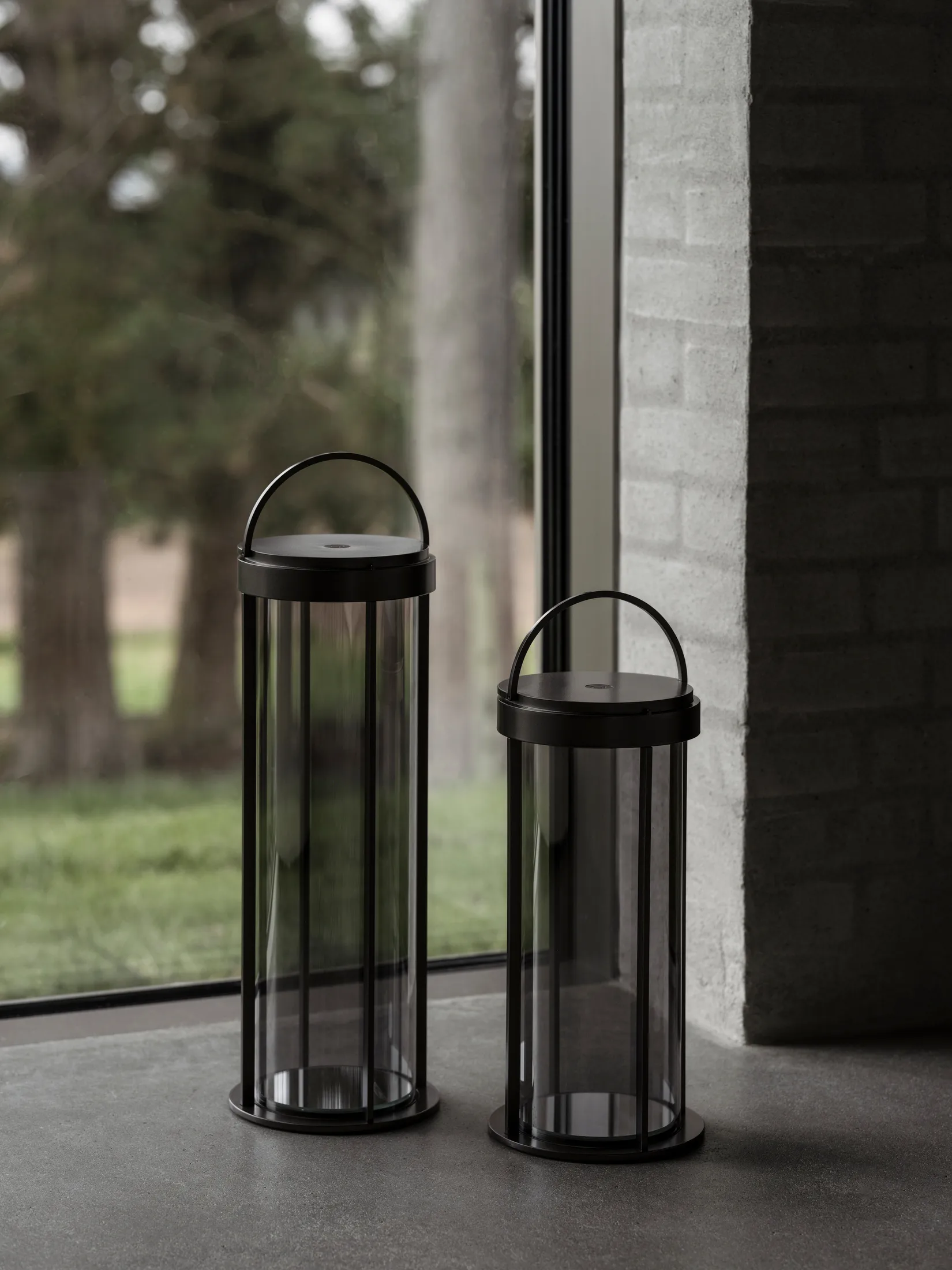 Lampe portable LED Mituro S, Gunmetal blomus