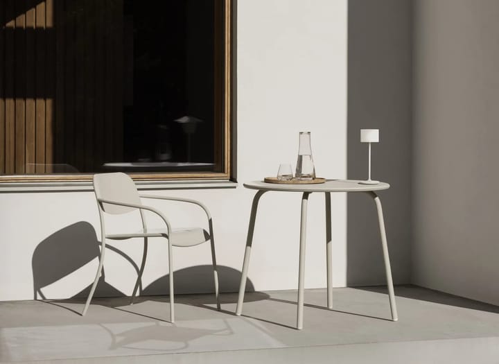 Table YUA bistro table Ø80 cm - Silk grey - blomus