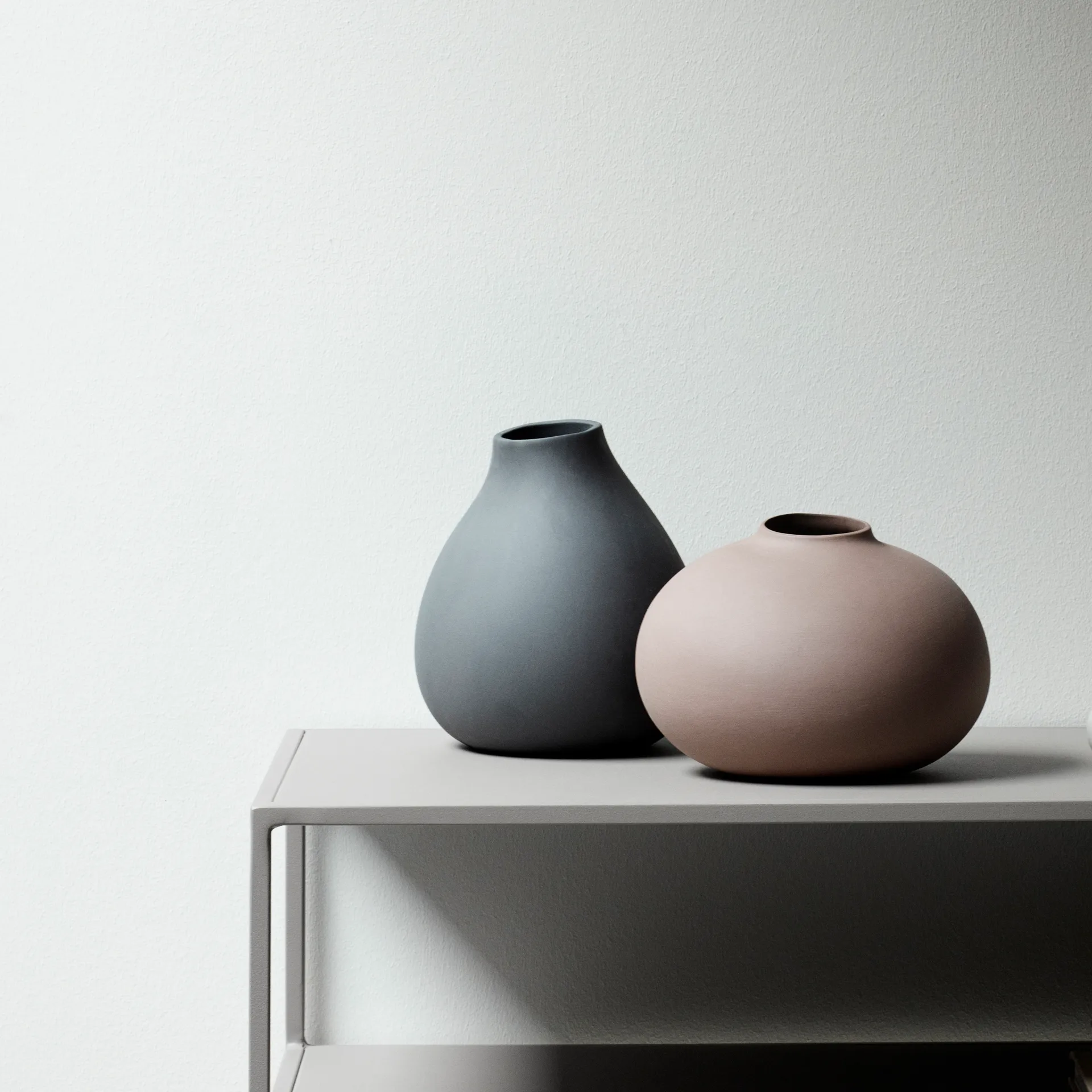 Vase Nona Lot de 3, Pewter-micro chip-bark blomus