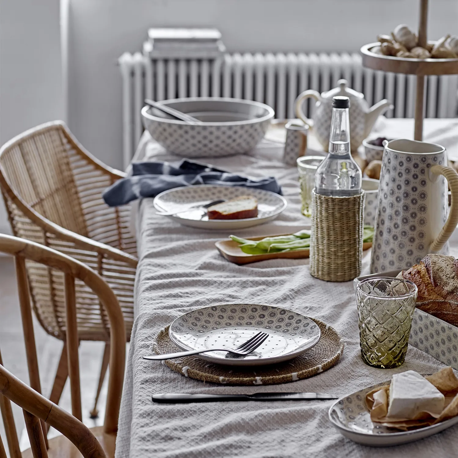 Assiette Elsa 25 cm, Gris Bloomingville