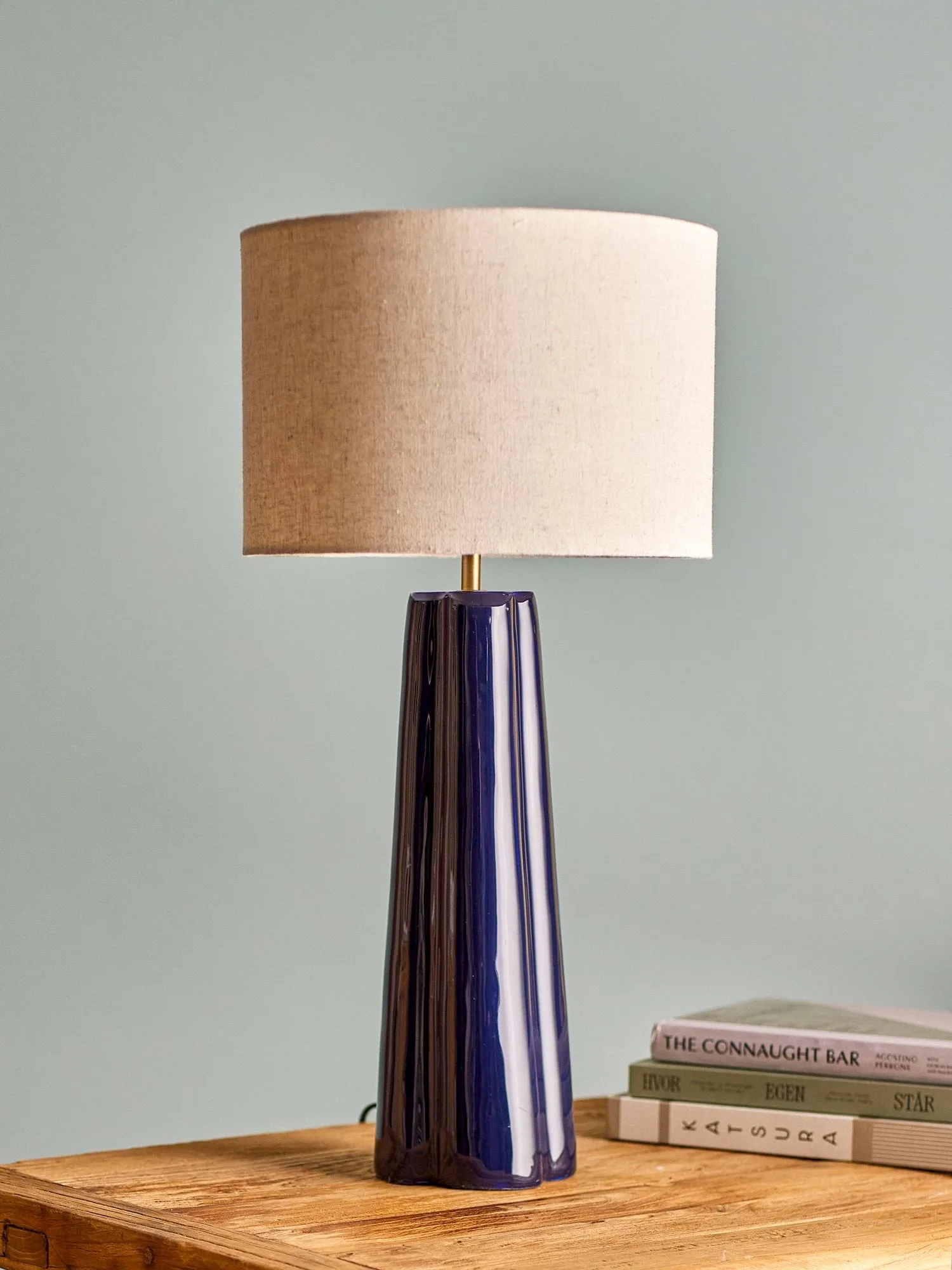 Cornelie lampe de table, Blue, Ø30 cm Bloomingville