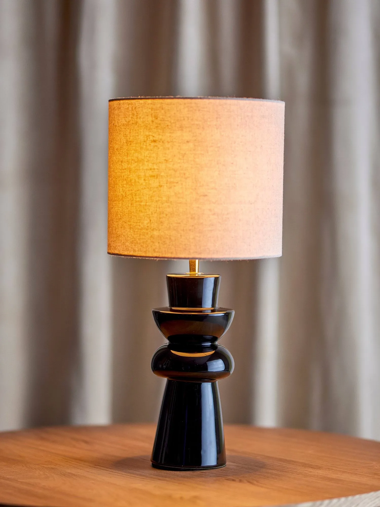 Lio lampe de table, Noir, Ø25 cm Bloomingville